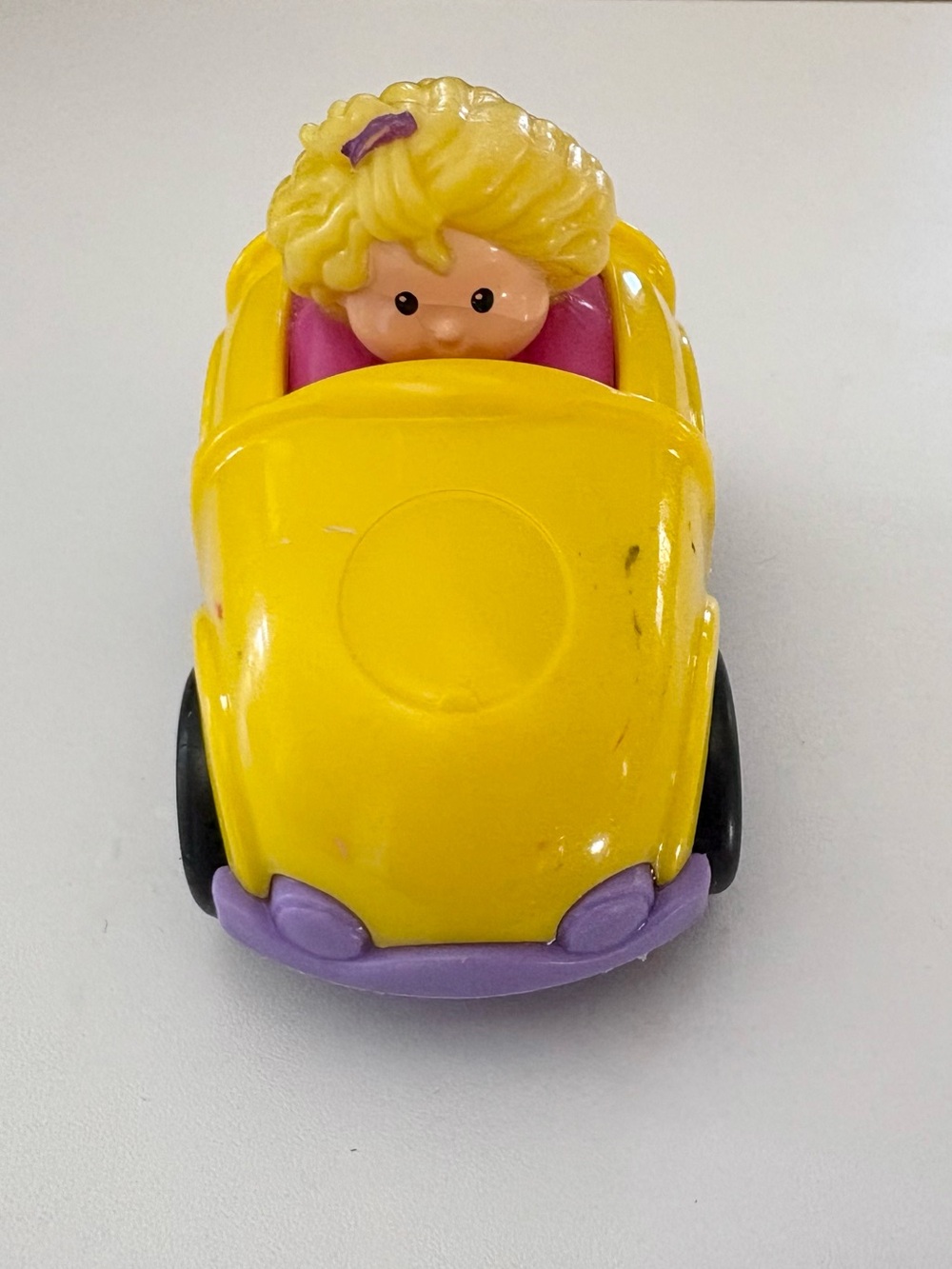 ⭐️ Fisher Price Little People Girl Wheelie Figure